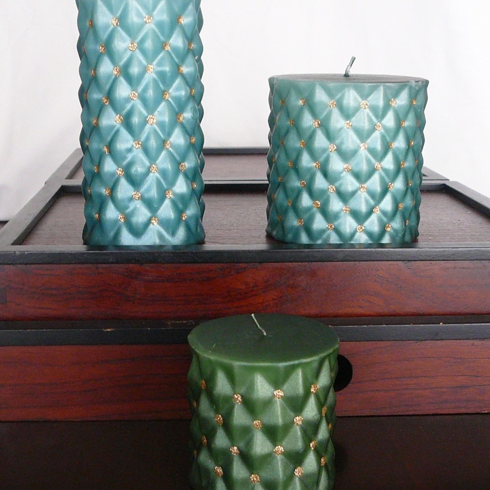 Set of three holiday candles